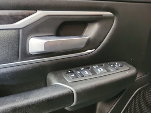 Used 2022 RAM 1500 Big Horn RWD image 16