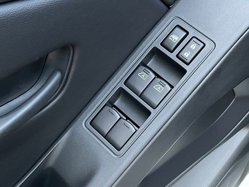 New 2026 Nissan Frontier S image 12