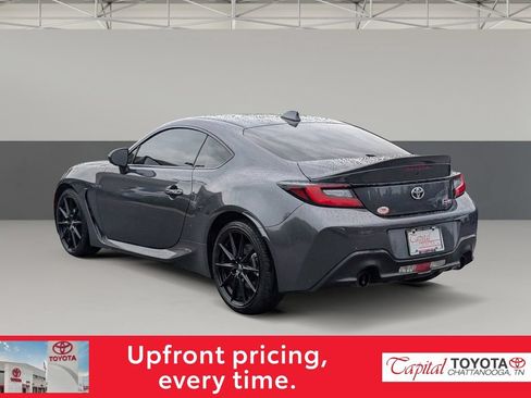 Used 2024 Toyota GR86 Premium RWD image 5