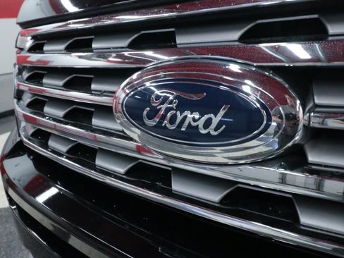 Used 2021 Ford Expedition Limited AWD/4WD image 41
