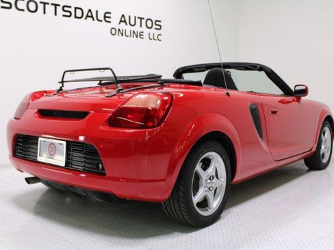 Used 2001 Toyota MR2 image 5