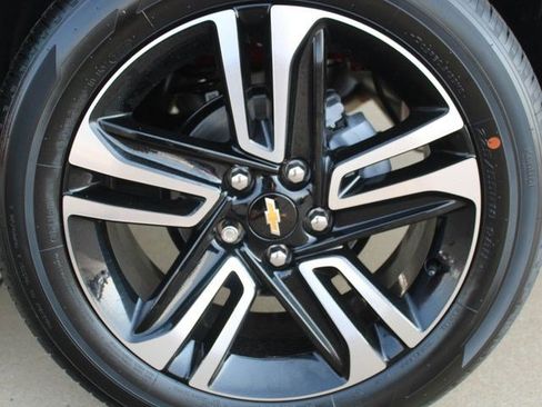 New 2026 Chevrolet TrailBlazer LT FWD image 9