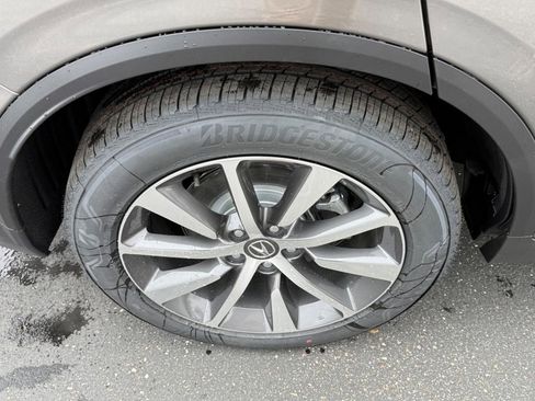 New 2026 Acura MDX w/ Technology Package AWD/4WD image 4