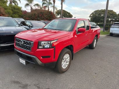 Used 2022 Nissan Frontier SV