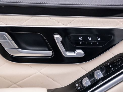 Used 2022 Mercedes-Benz S 580 4MATIC Sedan image 14