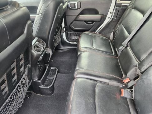 Used 2021 Jeep Wrangler Unlimited Rubicon AWD/4WD image 29