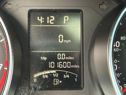 Used 2015 Volkswagen Jetta SE FWD image 23