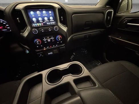 Used 2020 Chevrolet Silverado 1500 LT w/ Texas Edition image 3