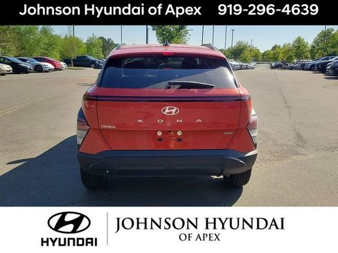 Certified 2024 Hyundai Kona SEL AWD/4WD image 24