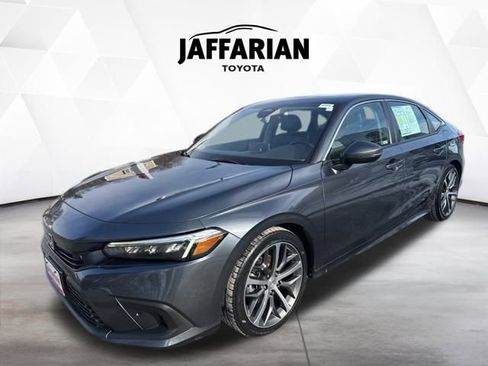 Used 2023 Honda Civic Touring image 9