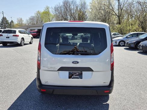 Used 2021 Ford Transit Connect XL image 7