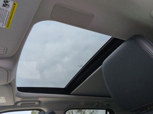 New 2026 Ford Expedition Platinum w/ Driver's Package image 21