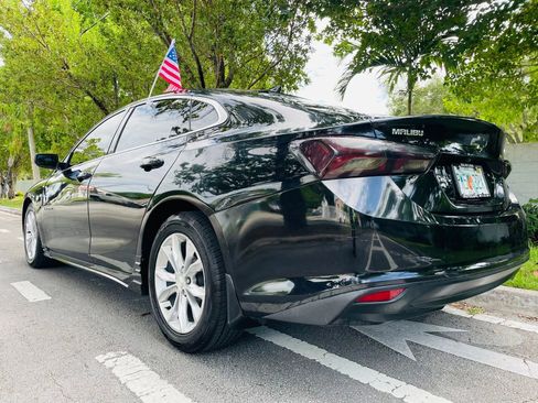Used 2019 Chevrolet Malibu LT image 3