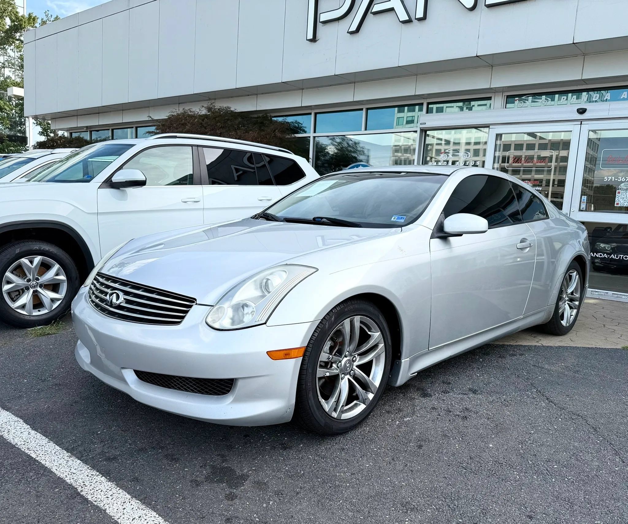 Used 2007 INFINITI G35 Coupe w/ Premium Pkg RWD image 3