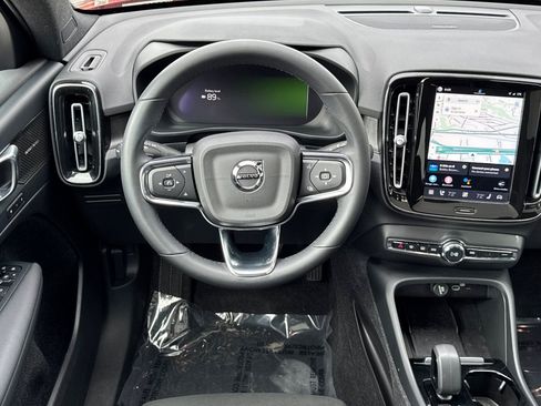 Certified 2023 Volvo C40 P8 Recharge Ultimate AWD/4WD image 17