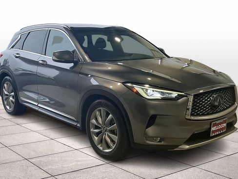 Used 2020 INFINITI QX50 Luxe w/ Navigation Package image 2