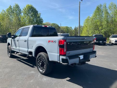 New 2026 Ford F250 Platinum AWD/4WD image 7