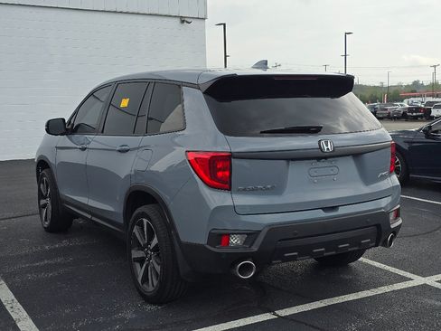 Used 2023 Honda Passport EX-L image 6