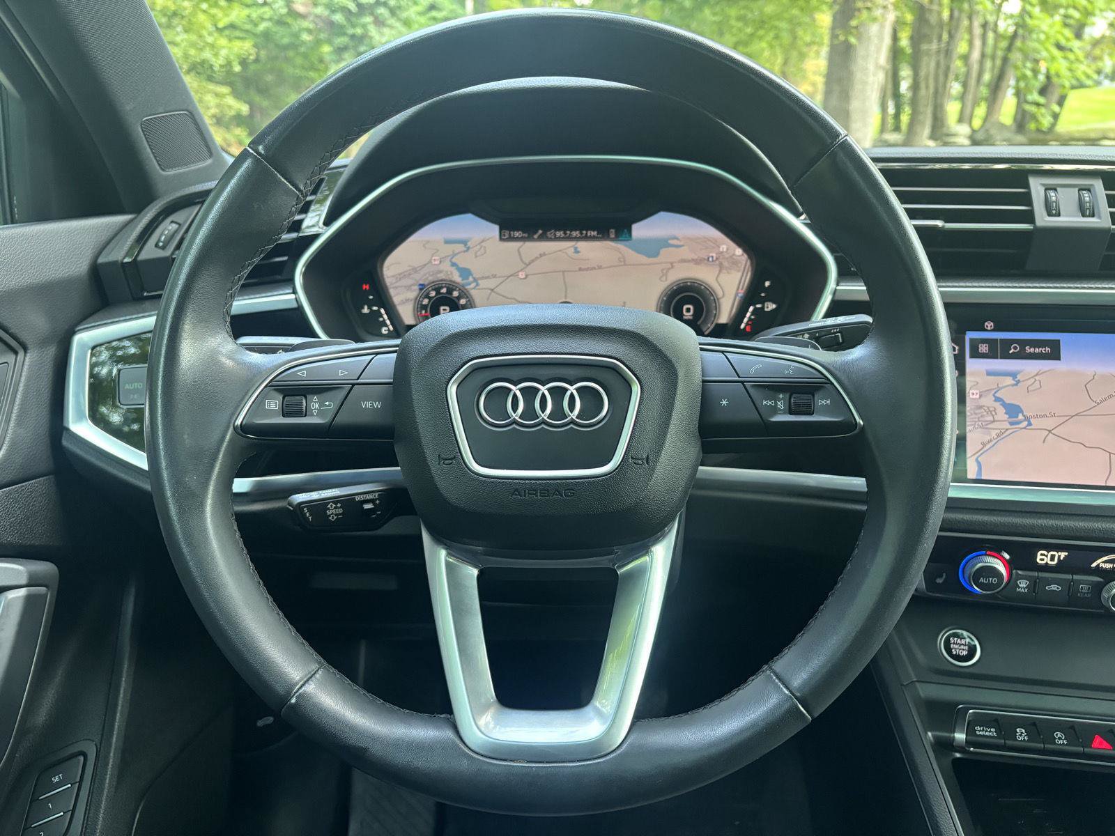 Used 2023 Audi Q3 2.0T Premium Plus w/ Premium Plus Package AWD/4WD image 30