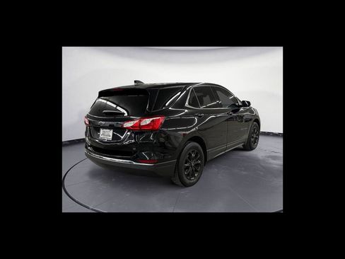 Used 2019 Chevrolet Equinox LT w/ Driver Convenience Package image 6