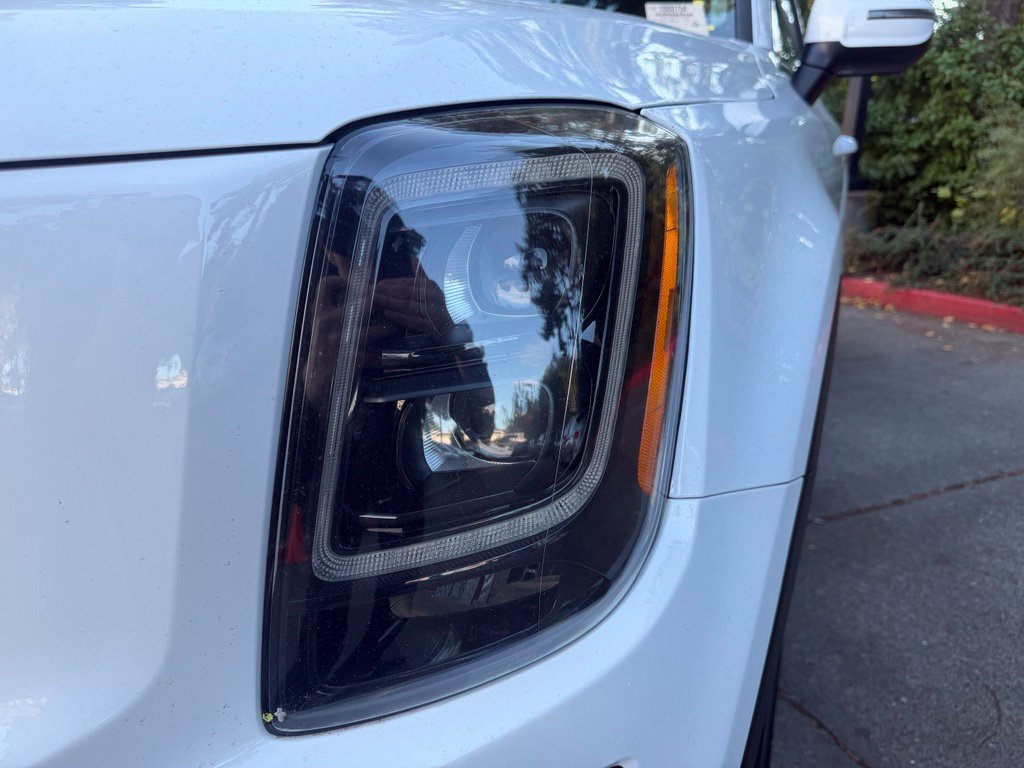Used 2022 Kia Telluride EX w/ EX Premium Package AWD/4WD image 10