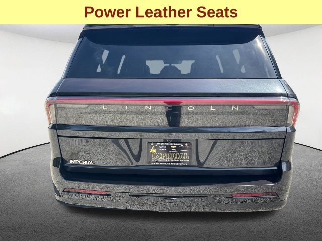 Used 2025 Lincoln Navigator L Black Label AWD/4WD image 11