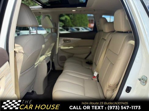 Used 2018 Nissan Murano SL w/ Moonroof Package AWD/4WD image 15