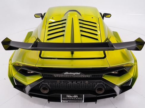 Used 2023 Lamborghini Huracan STO RWD image 41