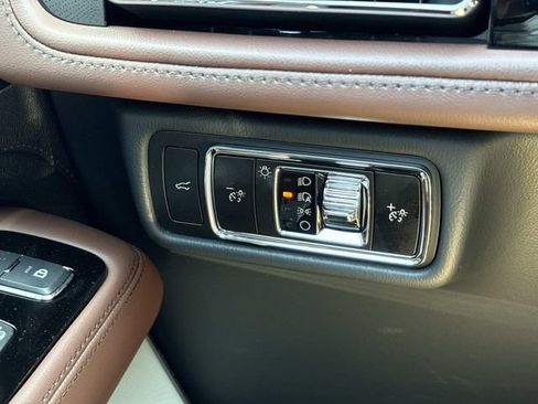 New 2026 Lincoln Aviator Reserve AWD/4WD image 32