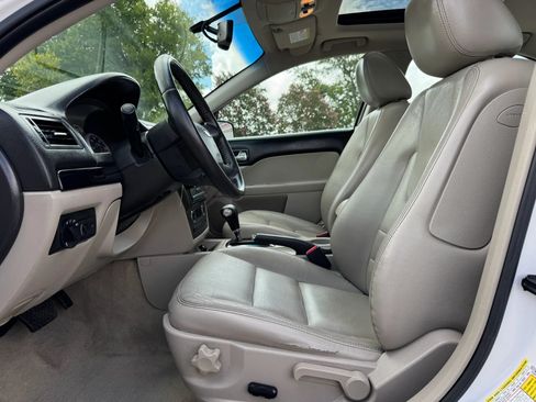 Used 2009 Ford Fusion SEL FWD image 14