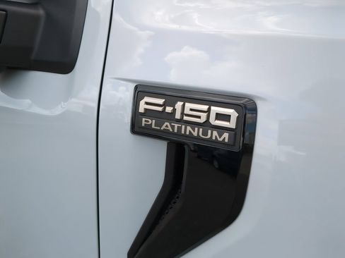Used 2025 Ford F150 Platinum AWD/4WD image 12