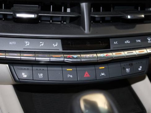 Certified 2025 Cadillac CT4 Premium Luxury AWD/4WD image 20