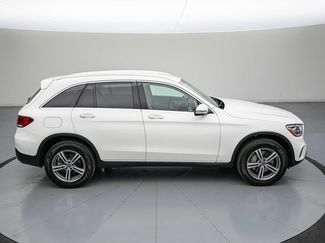Used 2022 Mercedes-Benz GLC 300 4MATIC video 3