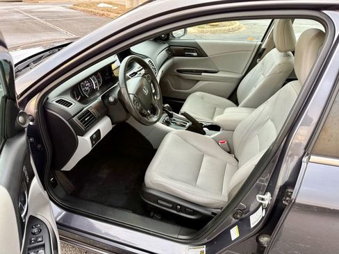 Used 2015 Honda Accord EX-L image 15