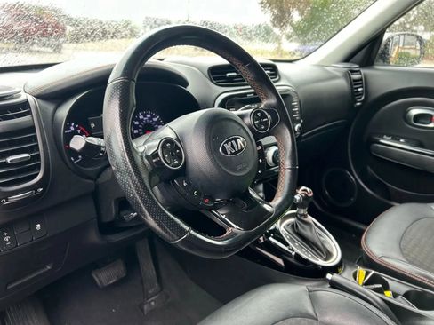 Used 2018 Kia Soul ! image 12