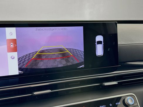 Used 2025 Genesis GV80 2.5T Standard AWD/4WD image 23