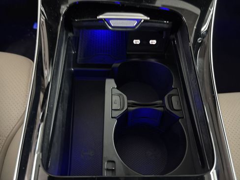 Certified 2025 Mercedes-Benz C 300 Sedan image 36