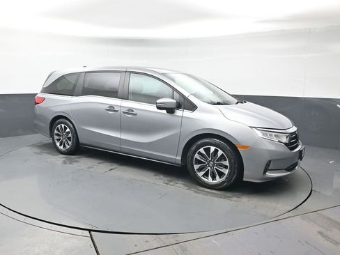 Used 2023 Honda Odyssey EX-L image 8