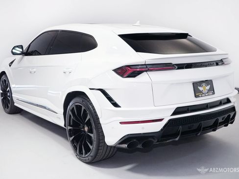 Used 2023 Lamborghini Urus S AWD/4WD image 6