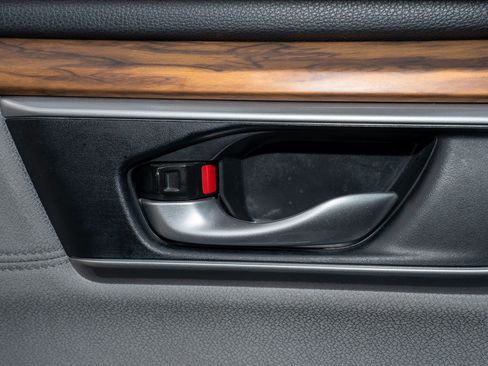 Used 2020 Honda CR-V EX image 26