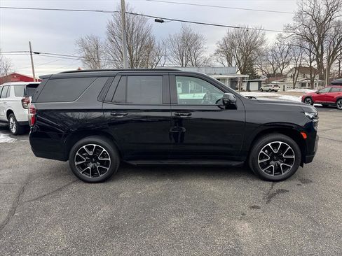 Used 2022 Chevrolet Tahoe RST w/ Luxury Package image 2