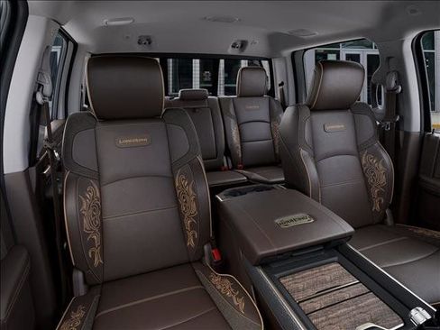New 2026 RAM 2500 Limited AWD/4WD image 16