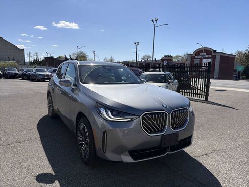 Used 2026 BMW X3 xDrive30 w/ Convenience Package AWD/4WD image 7