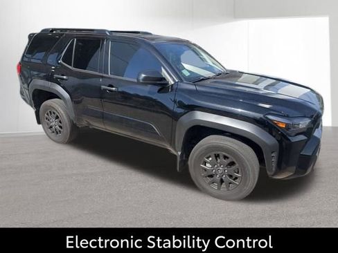 Used 2025 Toyota 4Runner SR5 AWD/4WD image 8