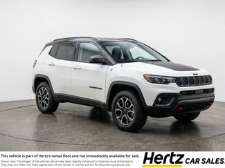 Used 2025 Jeep Compass Trailhawk w/ Trailer Tow Group video 1