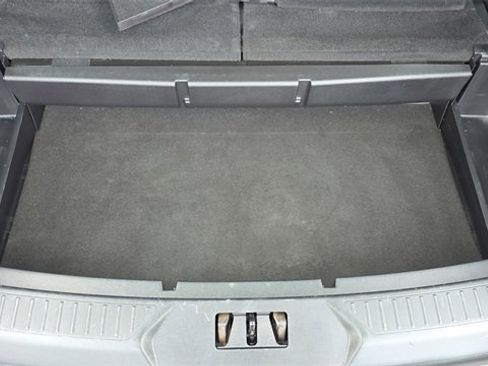 Used 2021 Ford Explorer XLT w/ Class III Trailer Tow Package image 12