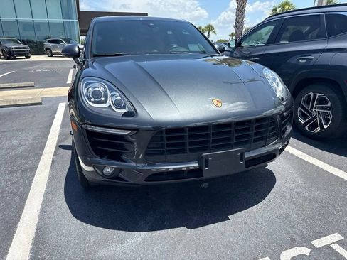 Used 2018 Porsche Macan Sport Edition AWD/4WD image 15