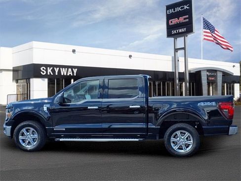 Used 2024 Ford F150 XLT w/ Mobile Office Package image 8
