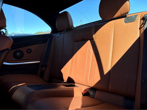 Used 2015 BMW 428i Convertible image 18