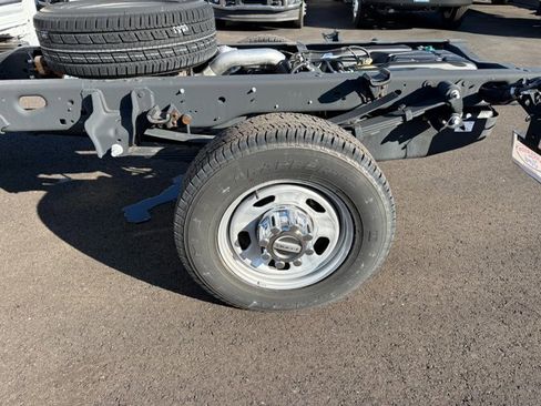 New 2025 Ford F350 XL w/ XL Chrome Package image 16